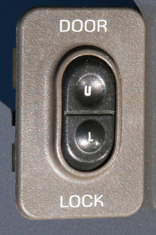 SwitchDoor2