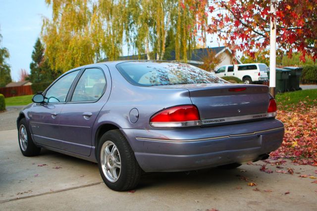 1995 Chrysler Cirrus LXi, 2.5L